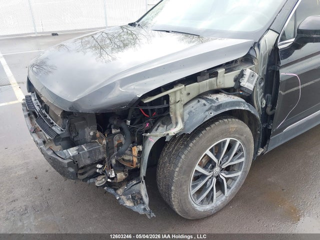 3VV2B7AXXJM082889 Volkswagen Tiguan Comfortline