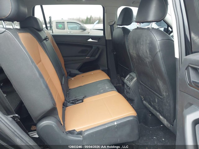 3VV2B7AXXJM082889 Volkswagen Tiguan Comfortline