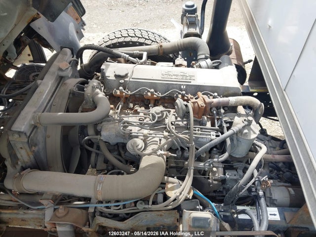 Продажа на аукционе авто 2004 Gmc 5500 W55042, vin: J8DE5B14747900944, номер лота: 12603247
