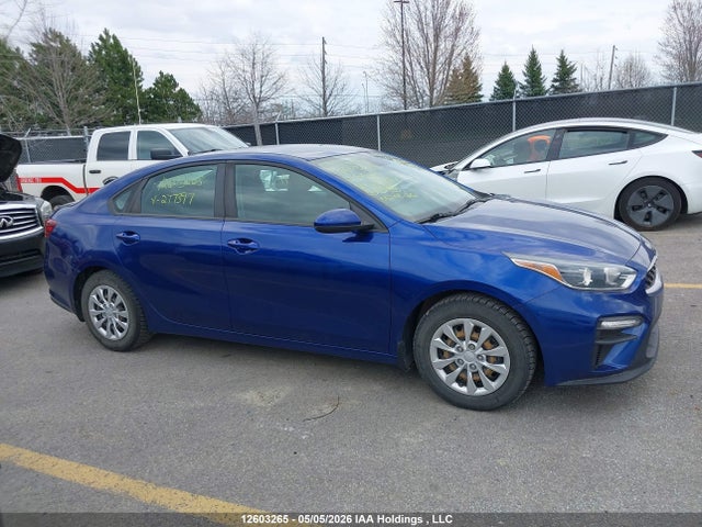 3KPF24AD7ME277397 KIA FORTE LX