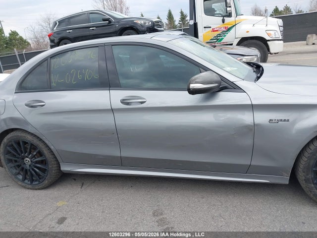 55SWF6GB8FU026406 Mercedes-Benz C 400 4matic