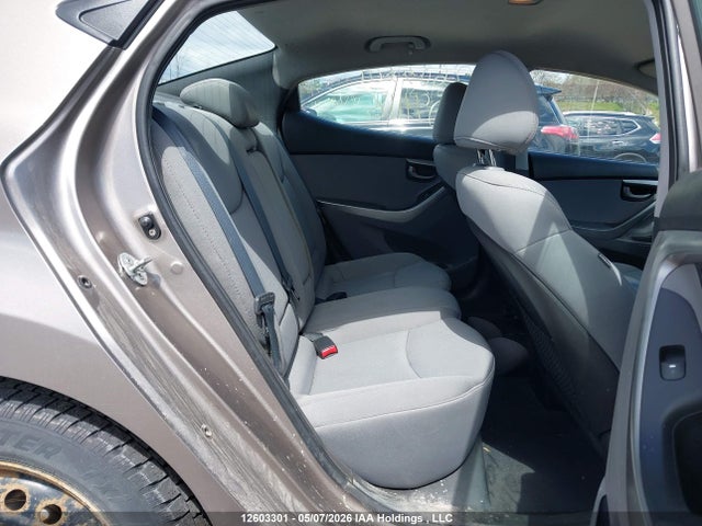2011 Hyundai Elantra მანქანა იყიდება აუქციონზე, vin: 5NPDH4AE3BH054118, აუქციონის ნომერი: 12603301
