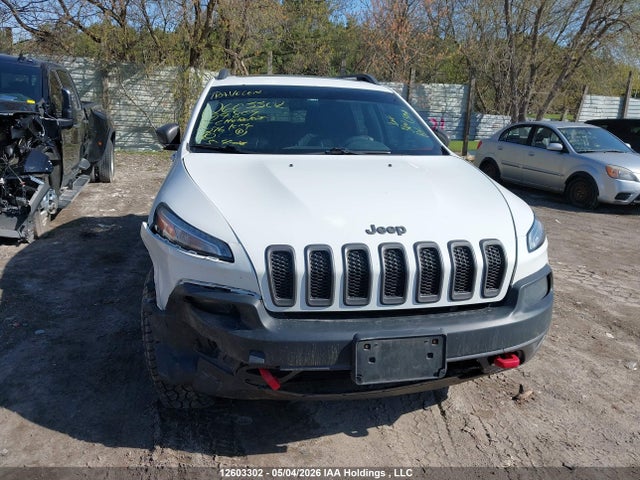 12603302 :رقم المزاد ، 1C4PJMBS4FW609809 vin ، 2015 Jeep Cherokee Trailhawk مزاد بيع