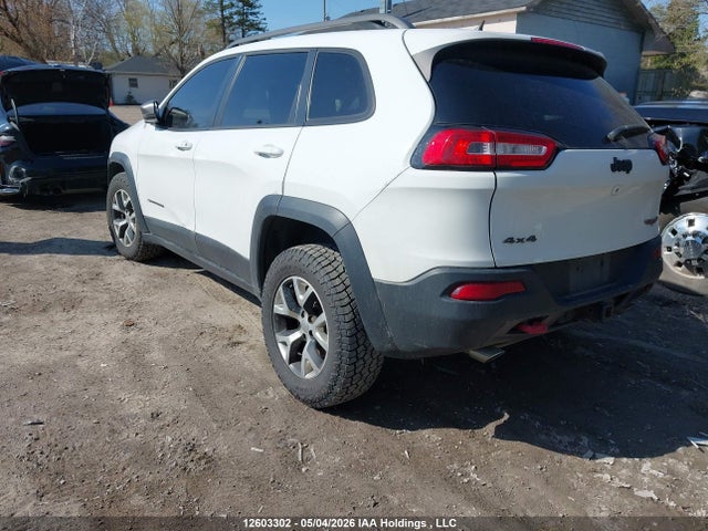12603302 :رقم المزاد ، 1C4PJMBS4FW609809 vin ، 2015 Jeep Cherokee Trailhawk مزاد بيع