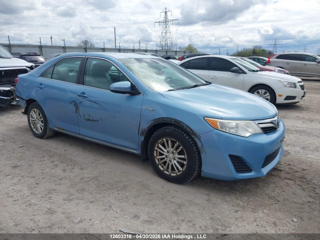 2012 Toyota Camry Hybrid Le მანქანა იყიდება აუქციონზე, vin: 4T1BD1FK3CU023065, აუქციონის ნომერი: 12603316