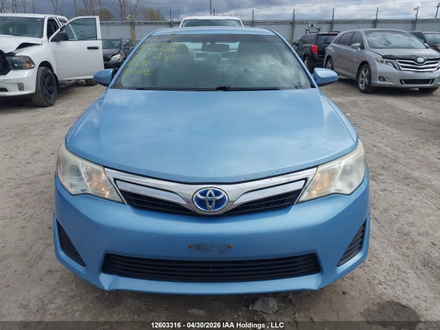 2012 Toyota Camry Hybrid Le მანქანა იყიდება აუქციონზე, vin: 4T1BD1FK3CU023065, აუქციონის ნომერი: 12603316