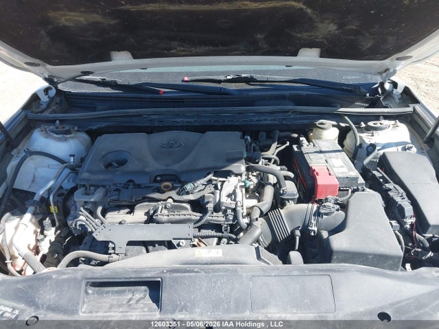 4T1B61HK3JU084310 Toyota Camry