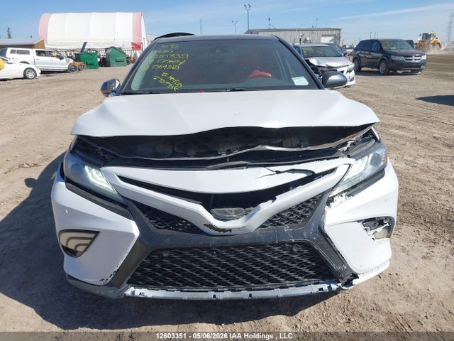 4T1B61HK3JU084310 Toyota Camry