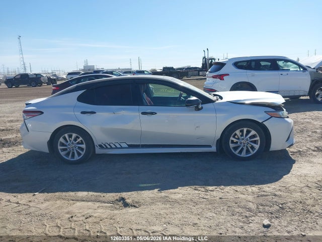 4T1B61HK3JU084310 Toyota Camry