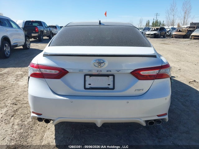 4T1B61HK3JU084310 Toyota Camry