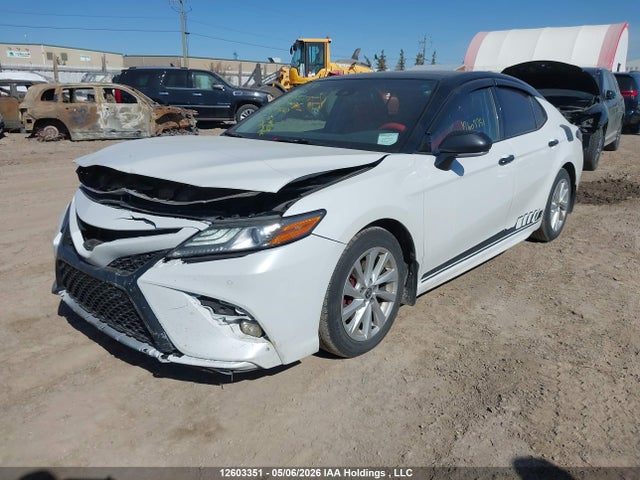4T1B61HK3JU084310 Toyota Camry