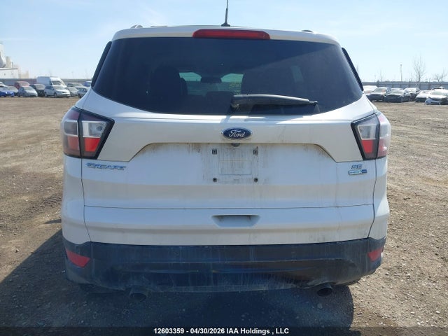 Продаж на аукціоні авто 2017 Ford Escape Se, vin: 1FMCU9GD2HUC82852, номер лоту: 12603359