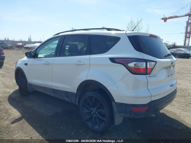 Продаж на аукціоні авто 2017 Ford Escape Se, vin: 1FMCU9GD2HUC82852, номер лоту: 12603359