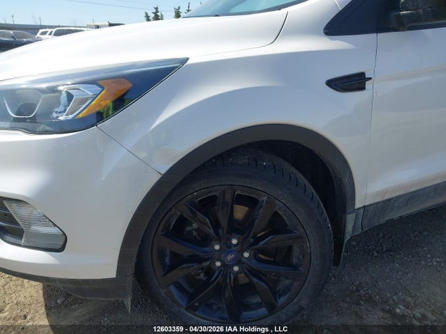 Продаж на аукціоні авто 2017 Ford Escape Se, vin: 1FMCU9GD2HUC82852, номер лоту: 12603359