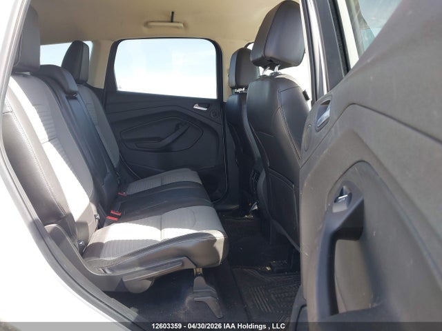 Продаж на аукціоні авто 2017 Ford Escape Se, vin: 1FMCU9GD2HUC82852, номер лоту: 12603359