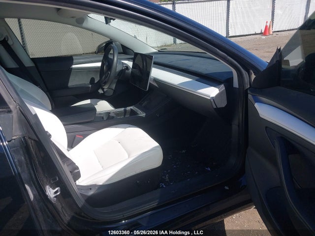 Tesla Model 3 Long Range 2022 5YJ3E1EB8NF346532 Image 5