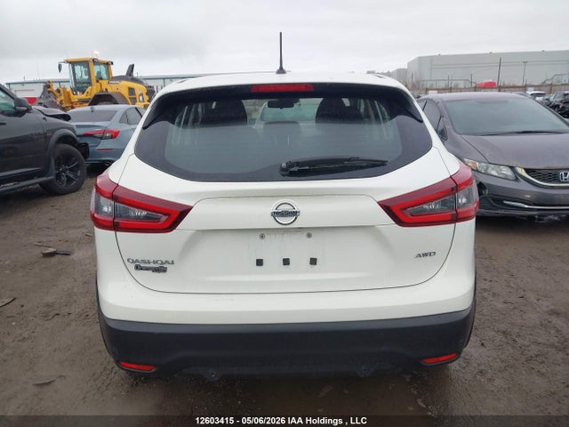 JN1BJ1CW8LW394797 Nissan QASHQAI