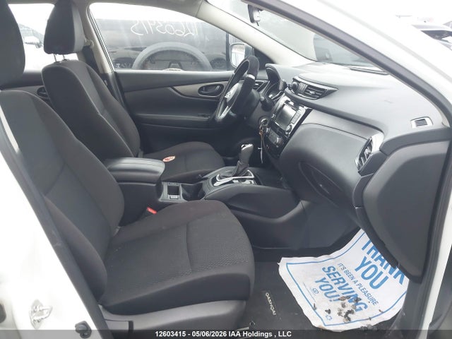 JN1BJ1CW8LW394797 Nissan QASHQAI
