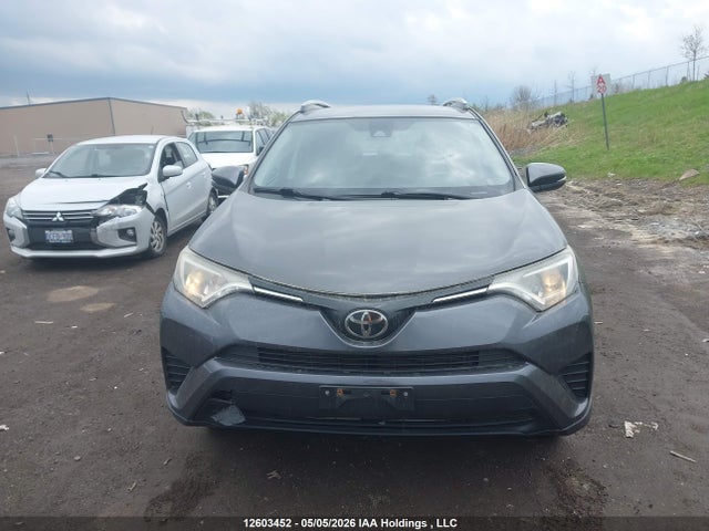 2T3ZFREV3JW454142 Toyota RAV4