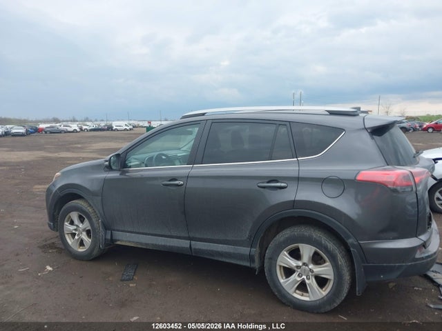 2T3ZFREV3JW454142 Toyota RAV4