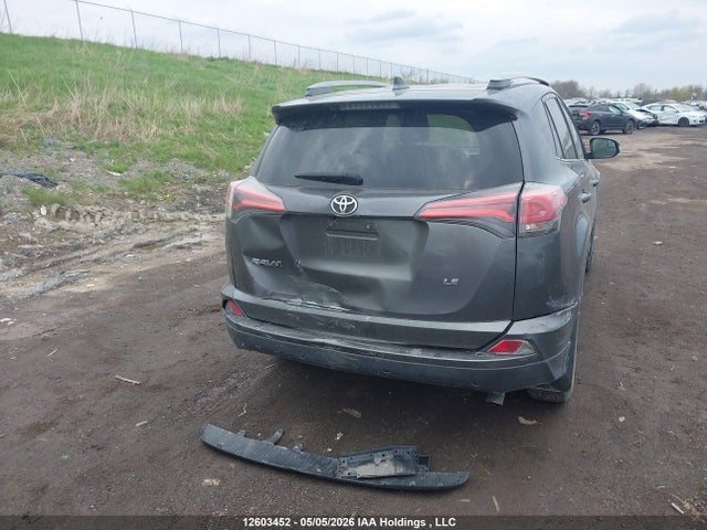 2T3ZFREV3JW454142 Toyota RAV4