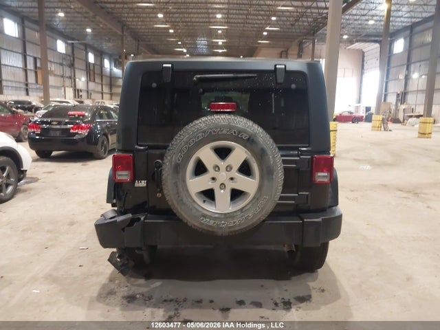 1C4AJWAG0GL294704 Jeep Wrangler Sport