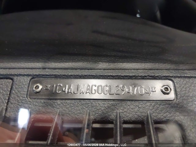 1C4AJWAG0GL294704 Jeep Wrangler Sport