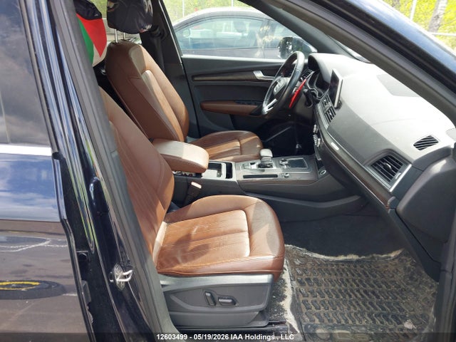 WA1BNAFY5K2078093 Audi Q5 45 Progressiv