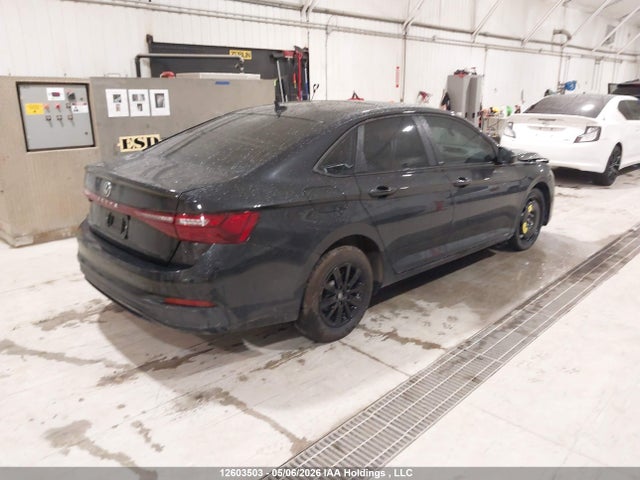 3VWSX7BU0SM105924 Volkswagen Jetta Comfortline