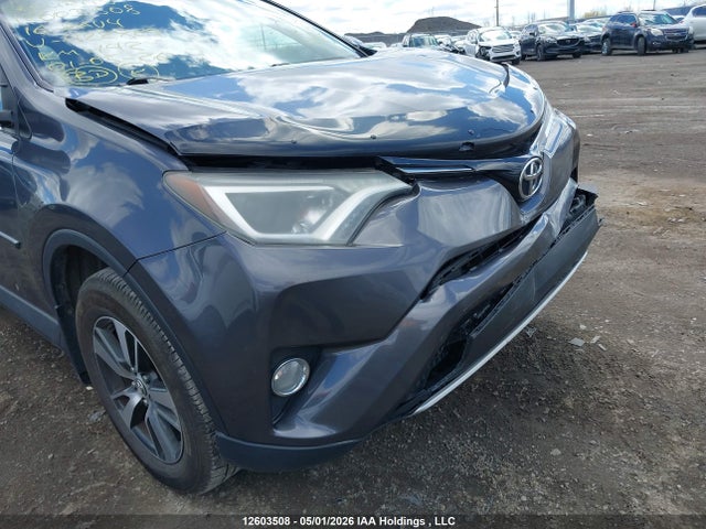 2T3RFREVXGW422829 Toyota Rav4 Xle
