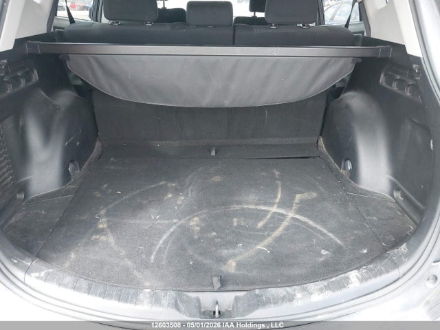 2T3RFREVXGW422829 Toyota Rav4 Xle