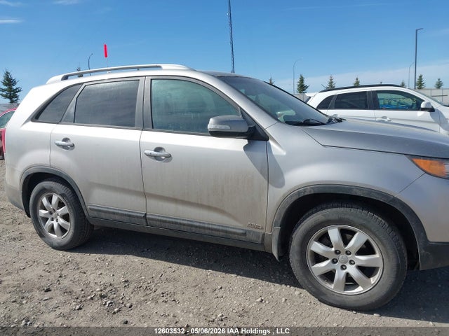 2013 Kia Sorento Lx მანქანა იყიდება აუქციონზე, vin: 5XYKTDA20DG352292, აუქციონის ნომერი: 12603532