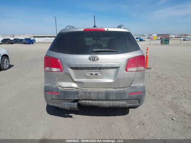 2013 Kia Sorento Lx მანქანა იყიდება აუქციონზე, vin: 5XYKTDA20DG352292, აუქციონის ნომერი: 12603532