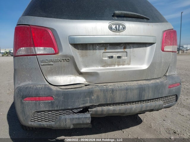 2013 Kia Sorento Lx მანქანა იყიდება აუქციონზე, vin: 5XYKTDA20DG352292, აუქციონის ნომერი: 12603532