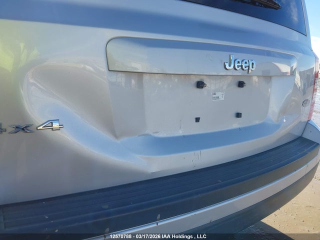 1C4NJRAB1ED568927 Jeep Patriot Sport/north