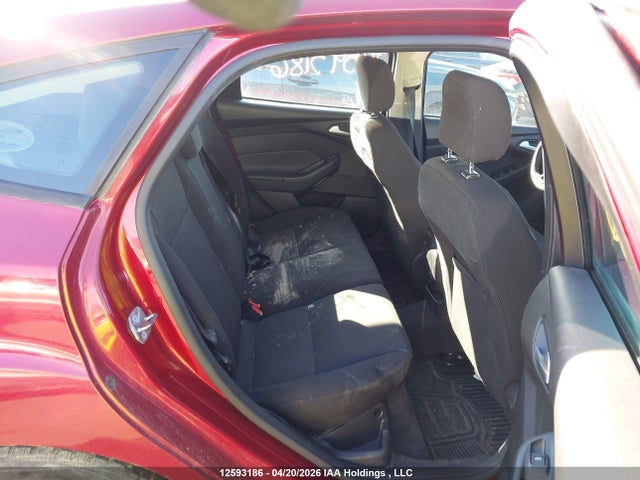 Auction sale of the 2015 Ford Focus Se, vin: 1FADP3K22FL271927, lot number: 12593186