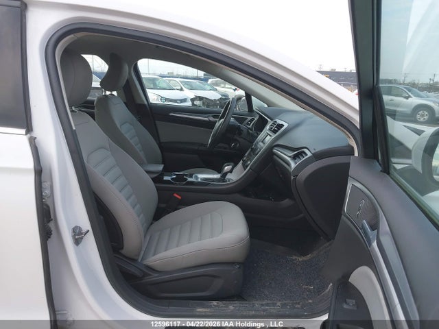 12596117 :رقم المزاد ، 3FA6P0G70FR259563 vin ، 2015 Ford Fusion S مزاد بيع