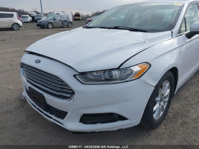 12596117 :رقم المزاد ، 3FA6P0G70FR259563 vin ، 2015 Ford Fusion S مزاد بيع