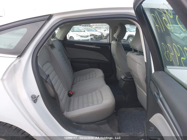 12596117 :رقم المزاد ، 3FA6P0G70FR259563 vin ، 2015 Ford Fusion S مزاد بيع