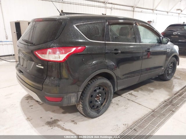 1FMCU0GX6EUE16571 Ford ESCAPE SE