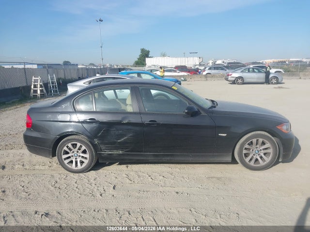 2006 Bmw 325i მანქანა იყიდება აუქციონზე, vin: WBAVB13596PT14336, აუქციონის ნომერი: 12603644