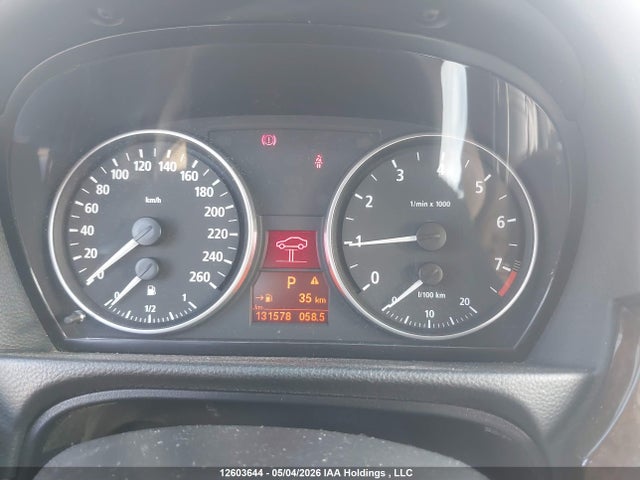 2006 Bmw 325i მანქანა იყიდება აუქციონზე, vin: WBAVB13596PT14336, აუქციონის ნომერი: 12603644