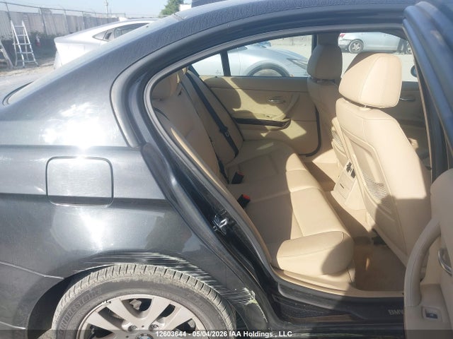 2006 Bmw 325i მანქანა იყიდება აუქციონზე, vin: WBAVB13596PT14336, აუქციონის ნომერი: 12603644