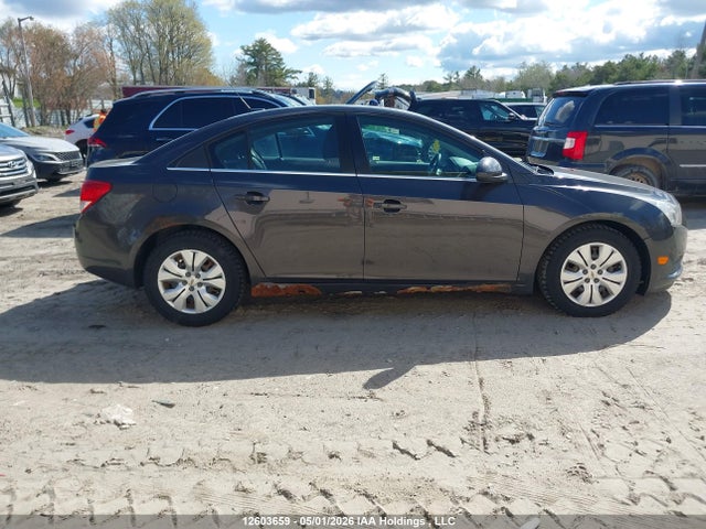 1G1PC5SB3E7281249 Chevrolet CRUZE LT