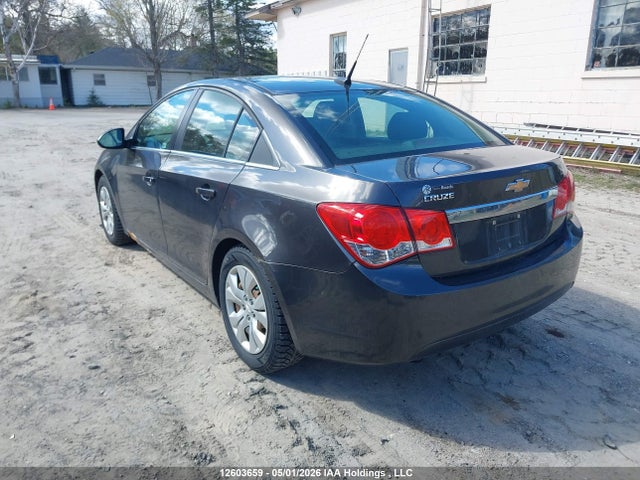 1G1PC5SB3E7281249 Chevrolet CRUZE LT