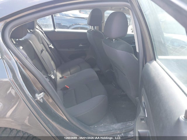 1G1PC5SB3E7281249 Chevrolet CRUZE LT