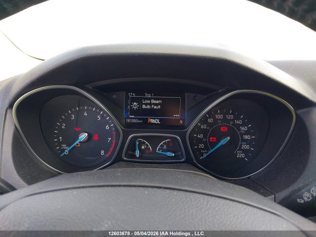 1FADP3K24JL262932 Ford FOCUS SE