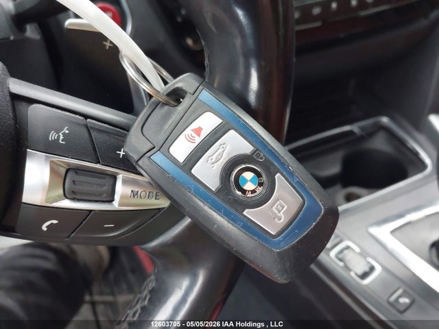 WBA8D9C55JA614599 BMW 330i Xdrive