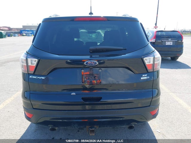 1FMCU9G98HUE79665 Ford Escape