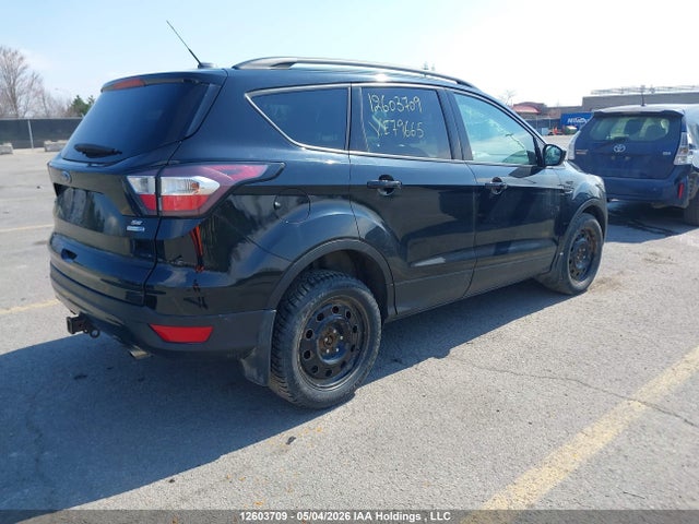 1FMCU9G98HUE79665 Ford Escape